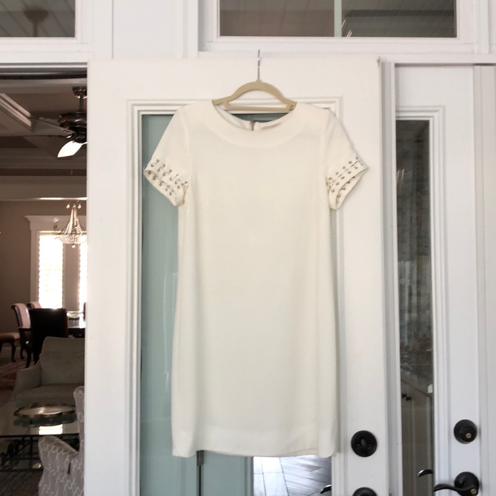 Winter White short sleeve dress